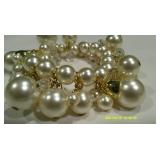 Pearl Bead Necklace & Bracelets