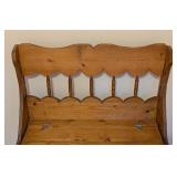 BR - Wooden Storage Bench with Hinged Lid and Spindle Back