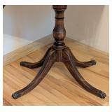 LR - Vintage Drop-Leaf Wooden Side Table with Pedestal Base