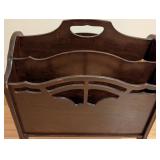 ML - Vintage Wooden Magazine Rack with Decorative Cutout Design