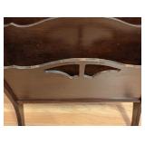 ML - Vintage Wooden Magazine Rack with Decorative Cutout Design