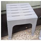 P - Patio Furniture Set with 3 Gray Plastic Chairs, 2 Ottomans, and Outdoor Rug