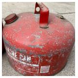 Set of 3 Gasoline Fuel Cans - Assorted Sizes and Styles