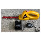Craftsman 6V NiMH Combo Clipper Hedge Trimmer with Charger and Dock