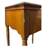 LL - Vintage Domestic Sewing Machine with Wood Table Cabinet