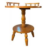 LL - Vintage 1960s Bassett Colonial Two Tier Round End Table