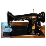 LL - Vintage Singer Sewing Machine with Table and Stool