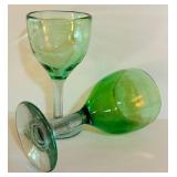 LL - Set of 7 Blue and Green Wine Glasses