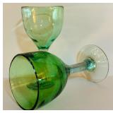LL - Set of 7 Blue and Green Wine Glasses
