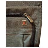LL - Set of 3 Wheeled Luggage Suitcases, Moda and Swiss Gear