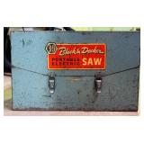 S - Black & Decker 2 HP Portable Electric Circular Saw with Metal Case