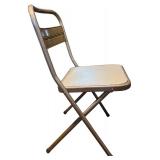 LL - Set of 4 Vintage Durham Metal Folding Chairs