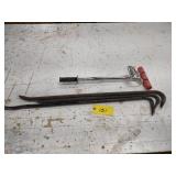 (3) Crow Bars & Laminate Roller...