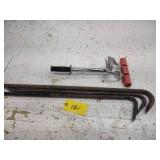 (3) Crow Bars & Laminate Roller...