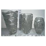 Set of 3 Decorative Clear Glass Vases with Embroidered Table Runner