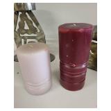 Set of 2 Metal Geometric Candle Holders with 2 Pillar Candles
