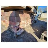 Pallet of Used Red Bricks with Hollow and Solid Styles