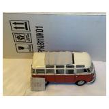 1962 Volkswagon Mini Bus Die-Cast Model Car Franklin Mint In Box