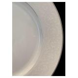 DR - Kensington Petite Fleury China Set Service for Seven