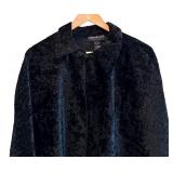 C - Connected Apparel Shawl Black XL