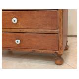 MB - Antique Wooden 3-Drawer Cabinet with White Knobs