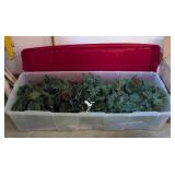 G - 15ft Holiday Garland with Pinecones, Lights and Storage Tote
