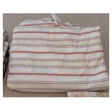 UL - Eddie Bauer Queen Duvet and Matching Linens Set