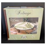 UL - Block Basics Foliage Round Cake Plate with Stand, 13.5 Inch