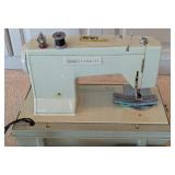 UL - Sears Kenmore Model 1400 Zig-Zag Sewing Machine with Accessories and Singer Sewing Book