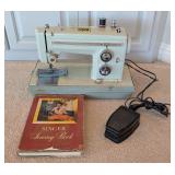 UL - Sears Kenmore Model 1400 Zig-Zag Sewing Machine with Accessories and Singer Sewing Book