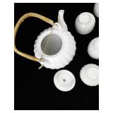 White Porcelain Teapot with 6 Matching Cups and Removable Bamboo Handle
