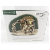 Department 56 Little Town of Bethlehem Innkeeper