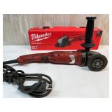 Milwaukee 6121-31 11A 4.5-Inch Angle Grinder with Box