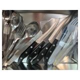 Disposable Partyware Collection with Plates, Cups, and Assorted Cutlery