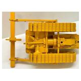 1:16 Scale Caterpillar D2 No.2 Tool Bar Diecast Model Tractor with Box