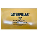 1:16 Scale Caterpillar D2 No.2 Tool Bar Diecast Model Tractor with Box
