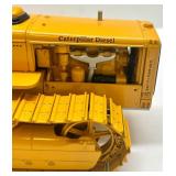 Caterpillar D2 1:16 Scale Diecast Model Tractor by ACMOC 2004