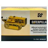 Caterpillar D2 1:16 Scale Diecast Model Tractor by ACMOC 2004