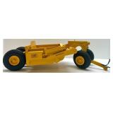 CAT No. 40 Scraper Limited Edition Scale Model with Moving Parts