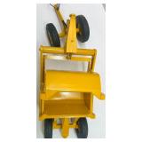 CAT No. 40 Scraper Limited Edition Scale Model with Moving Parts