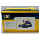 1:32 Scale CAT Challenger 95E Die-Cast Agricultural Tractor Model by Norscot