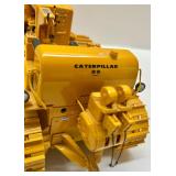1:25 Scale Die-Cast Caterpillar D9 Series E Tractor Model by ACMOC