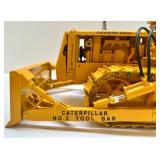 1:16 Scale Caterpillar D2 No.2 Tool Bar Diecast Model by ACMOC 2004