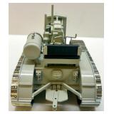 Die-cast 1:25 Caterpillar 1931 Model Sixty Diesel Tractor with Box