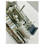 Die-cast 1:25 Caterpillar 1931 Model Sixty Diesel Tractor with Box