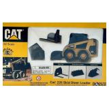 1:32 Scale Cat 226 Skid Steer Loader Die-Cast Model with Accessories