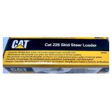 1:32 Scale Cat 226 Skid Steer Loader Die-Cast Model with Accessories
