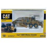 Cat 140H Motor Grader 1:50 Scale Die-Cast Model by Norscot