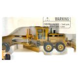 Cat 140H Motor Grader 1:50 Scale Die-Cast Model by Norscot