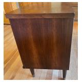 Harmony House Mid-Century Modern 2-Drawer Nightstand